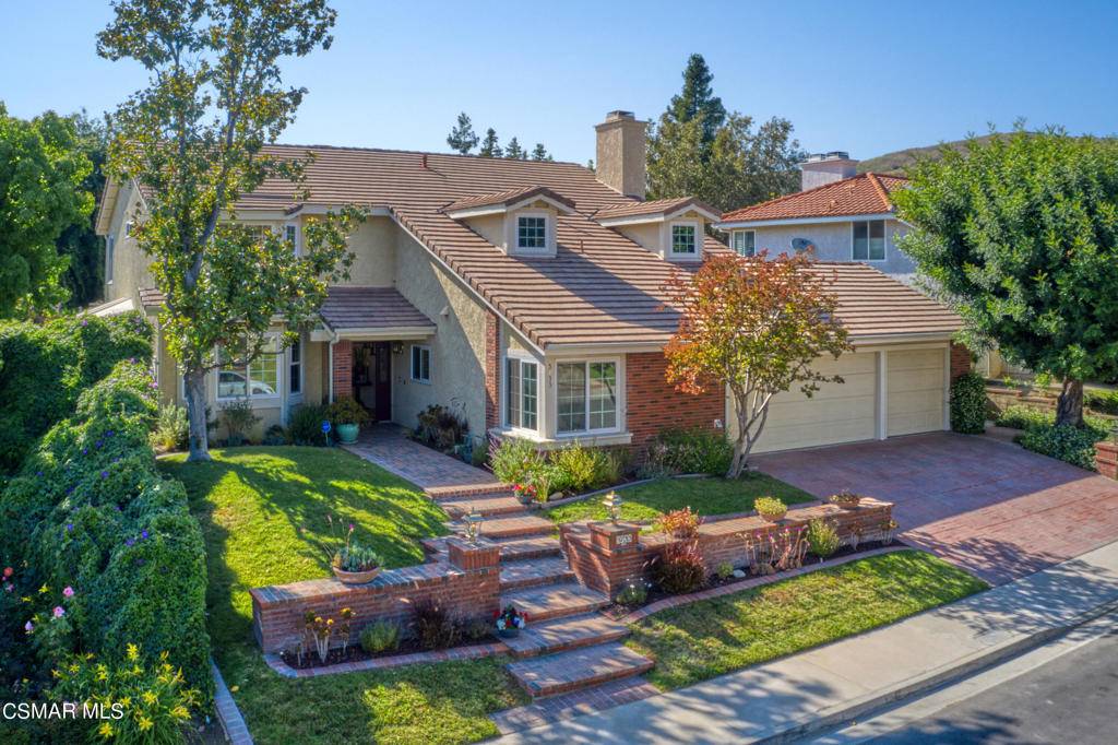 Agoura Hills, CA 91301,5733 Green Meadow DR