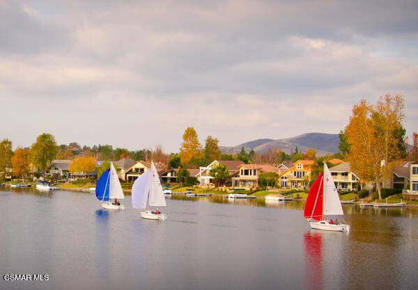 Westlake Village, CA 91361,2425 Leeward CIR