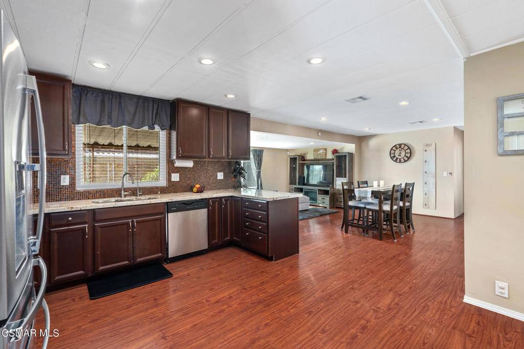 Moorpark, CA 93021,15750 Arroyo DR #112