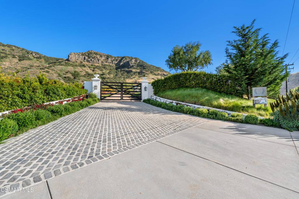 Santa Rosa, CA 93012,11100 Rocky High Road