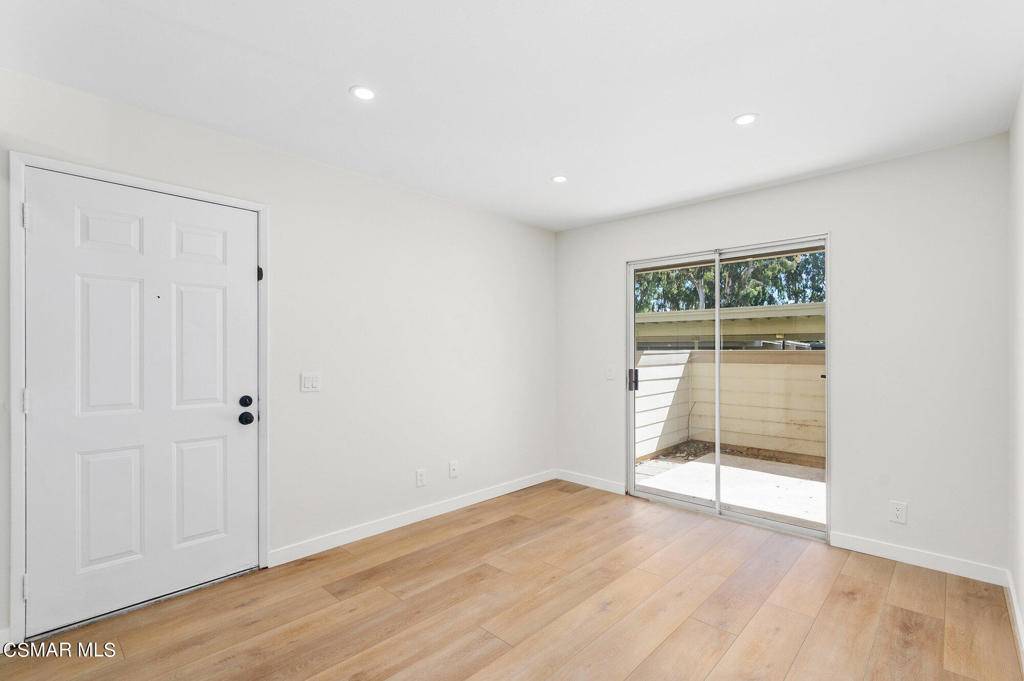 Simi Valley, CA 93063,4569 Alamo ST #D