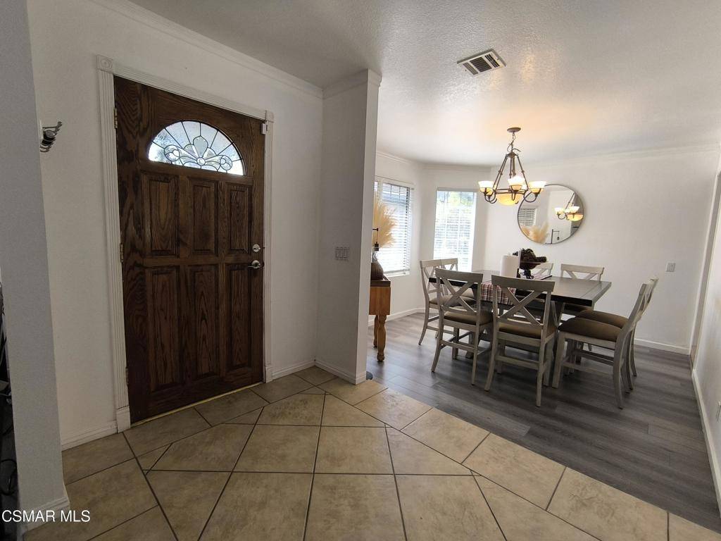 Simi Valley, CA 93063,2331 Welcome CT