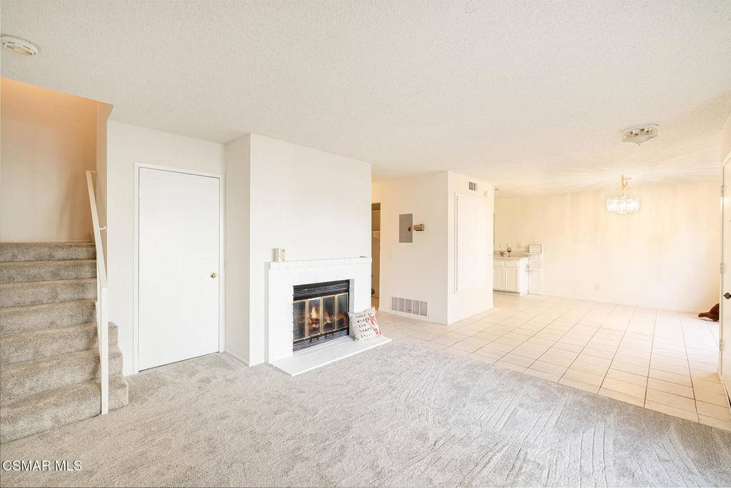 Simi Valley, CA 93065,2376 Royal AVE #23