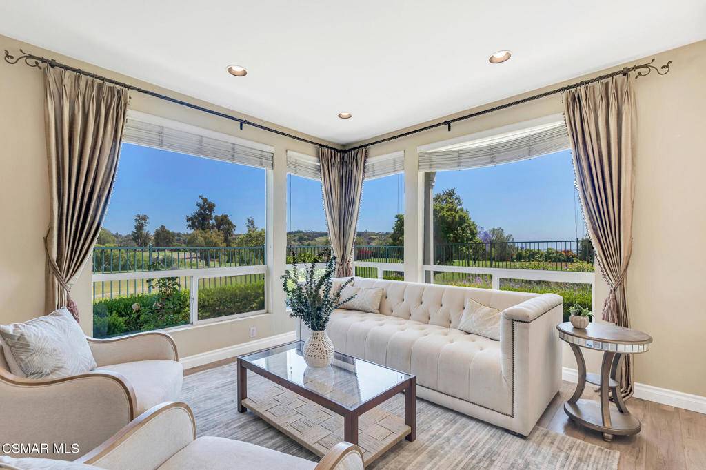 Camarillo, CA 93010,1009 Del Tio CT