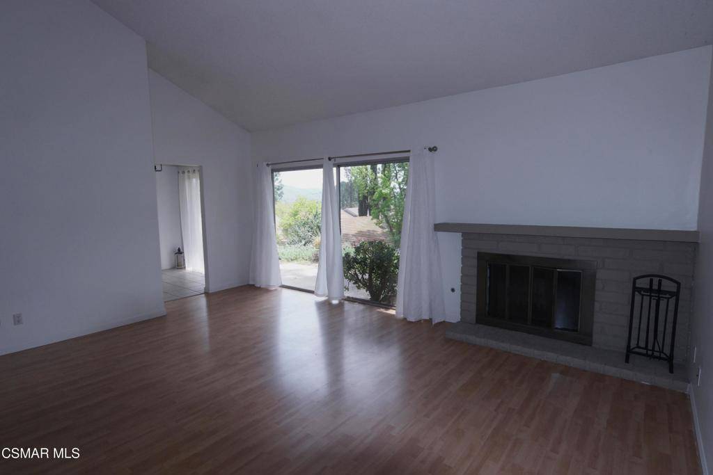 Oak Park, CA 91377,157 Conifer CIR