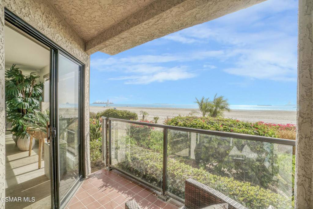 Long Beach, CA 90802,1230 E Ocean BLVD #102