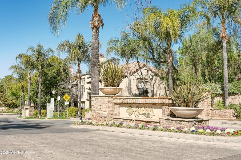 Valencia, CA 91355,24145 Del Monte DR #330