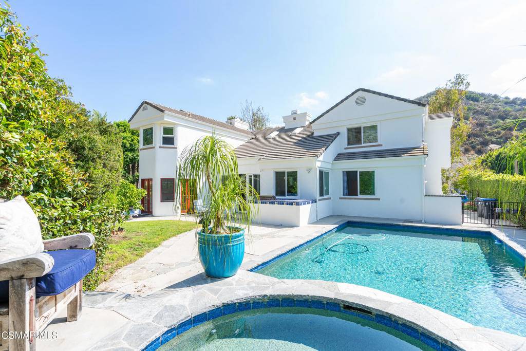 Westlake Village, CA 91361,2217 Kirsten Lee DR