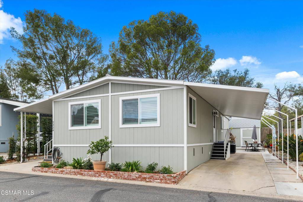 Thousand Oaks, CA 91361,2324 Arapaho AVE #3