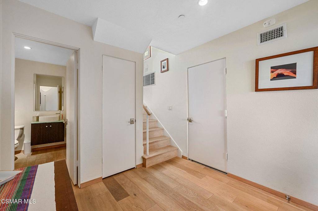 Westlake Village, CA 91361,1152 S Westlake BLVD #F