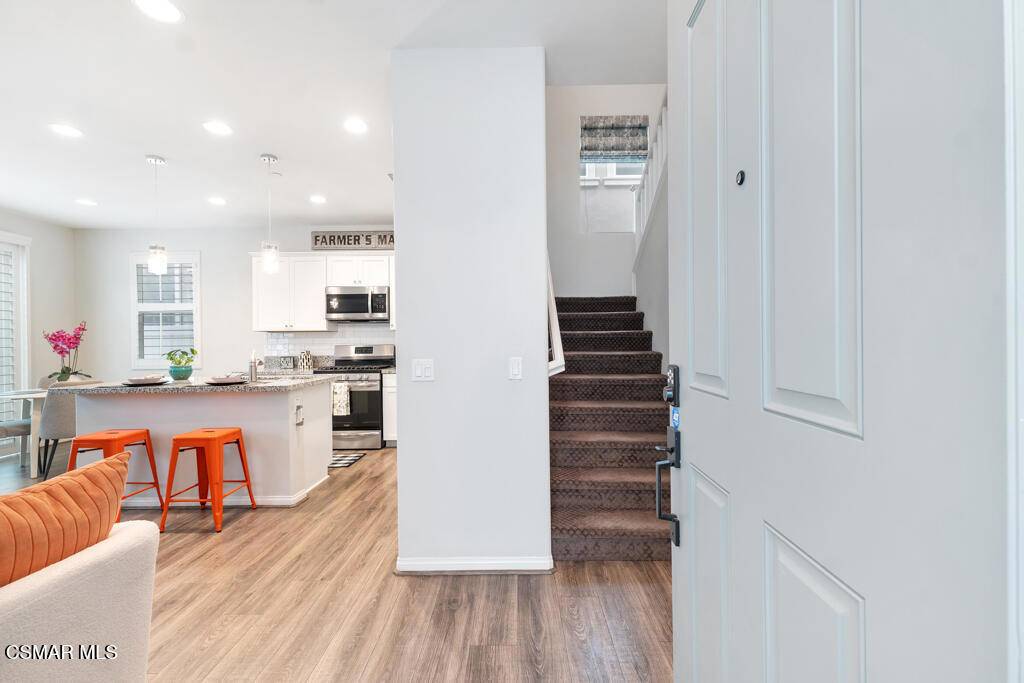 West Hills, CA 91304,8565 N Walnut WAY