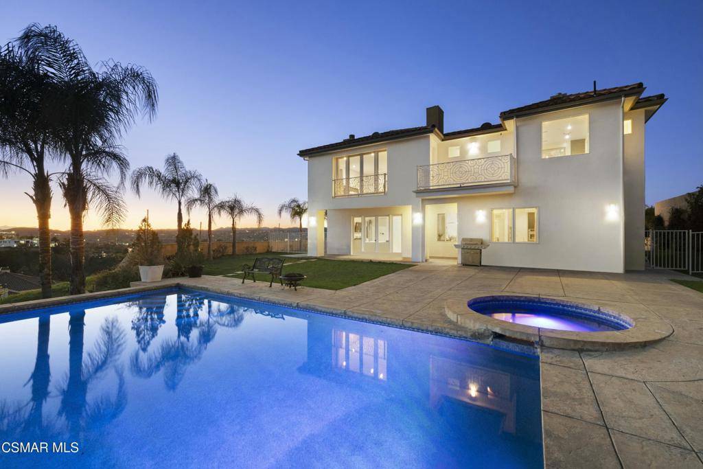 Woodland Hills, CA 91364,22442 Sueno RD