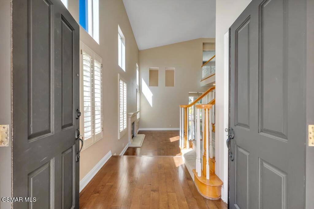 Moorpark, CA 93021,11149 Shadyridge DR