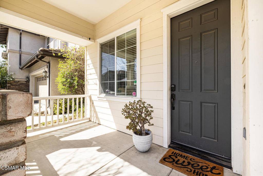 Simi Valley, CA 93065,1533 Violet LN