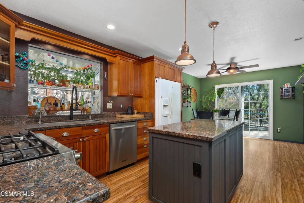 Newbury Park, CA 91320,148 Timber RD