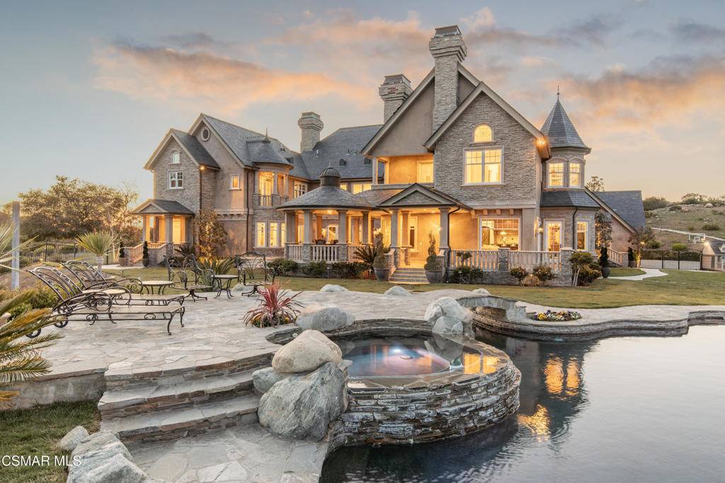 Westlake Village, CA 91361,2200 White Stallion RD