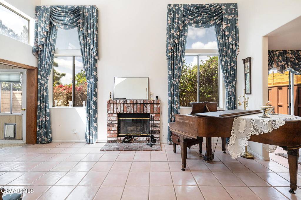 Simi Valley, CA 93065,1475 Clayton WAY