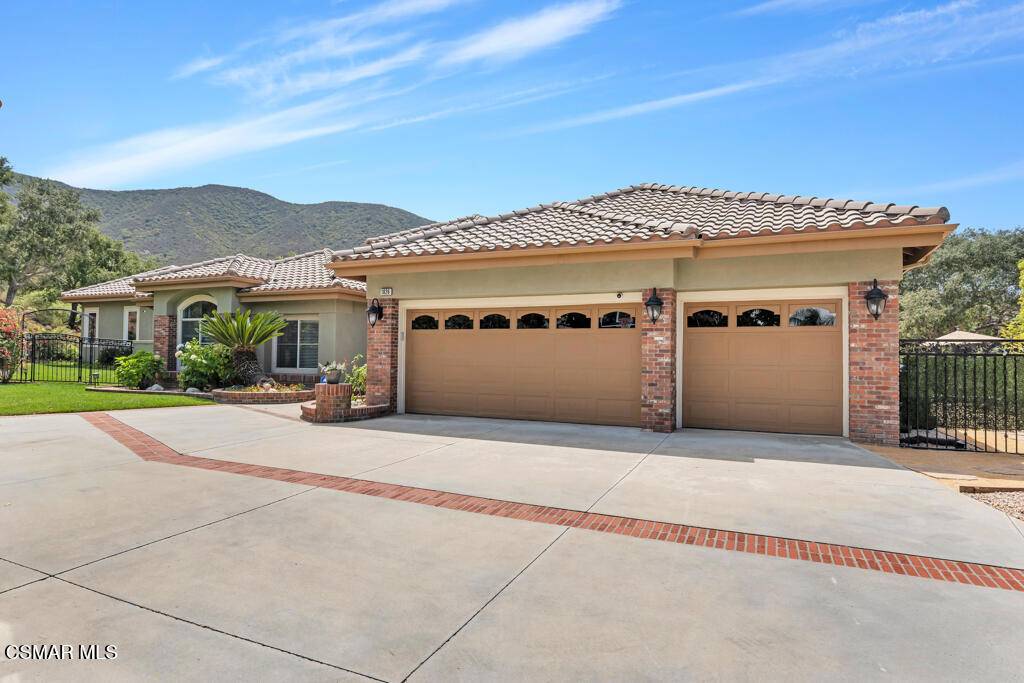 Newbury Park, CA 91320,1826 Crystal View CIR