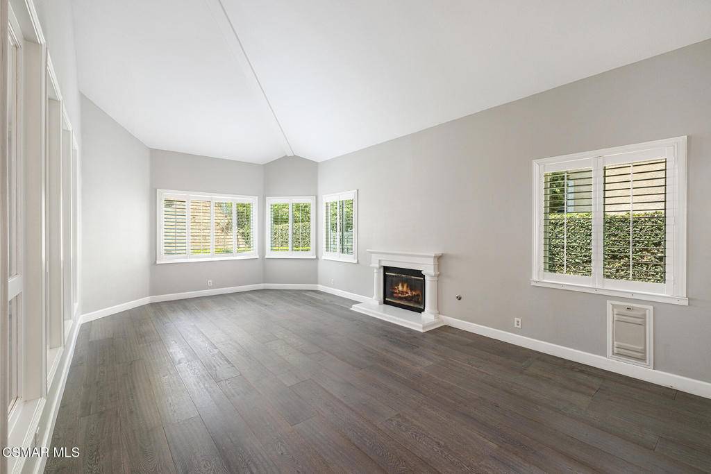 Moorpark, CA 93021,11554 Chestnut Ridge ST