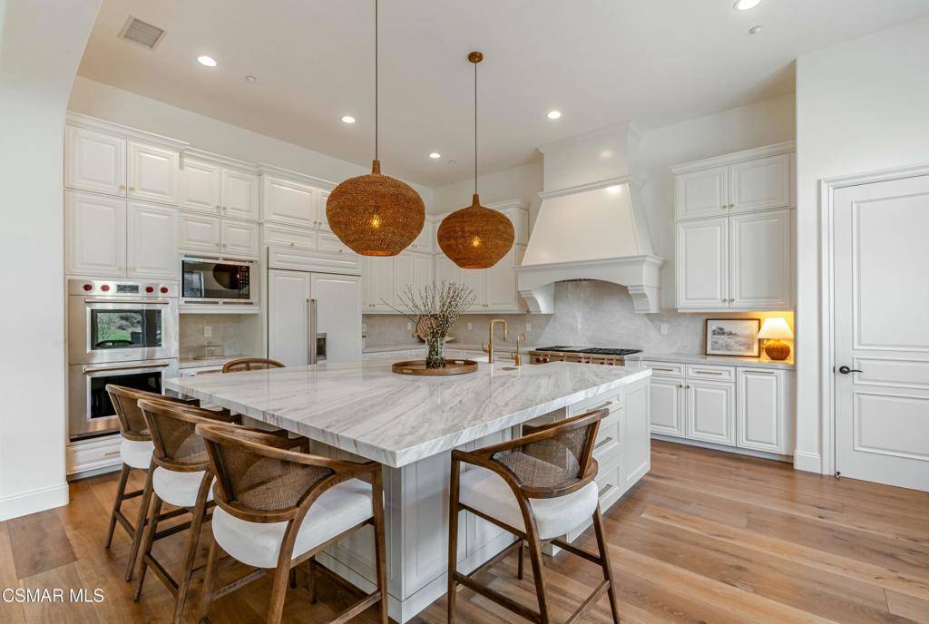 Newbury Park, CA 91320,5675 Via Bonita