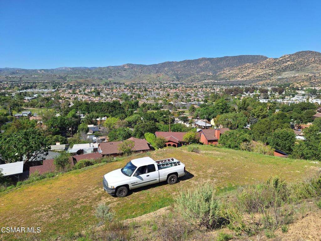 Simi Valley, CA 93063,6150 Ash ST