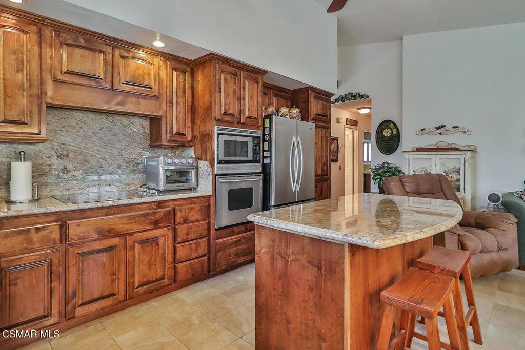 Newbury Park, CA 91320,3616 Pebble PL