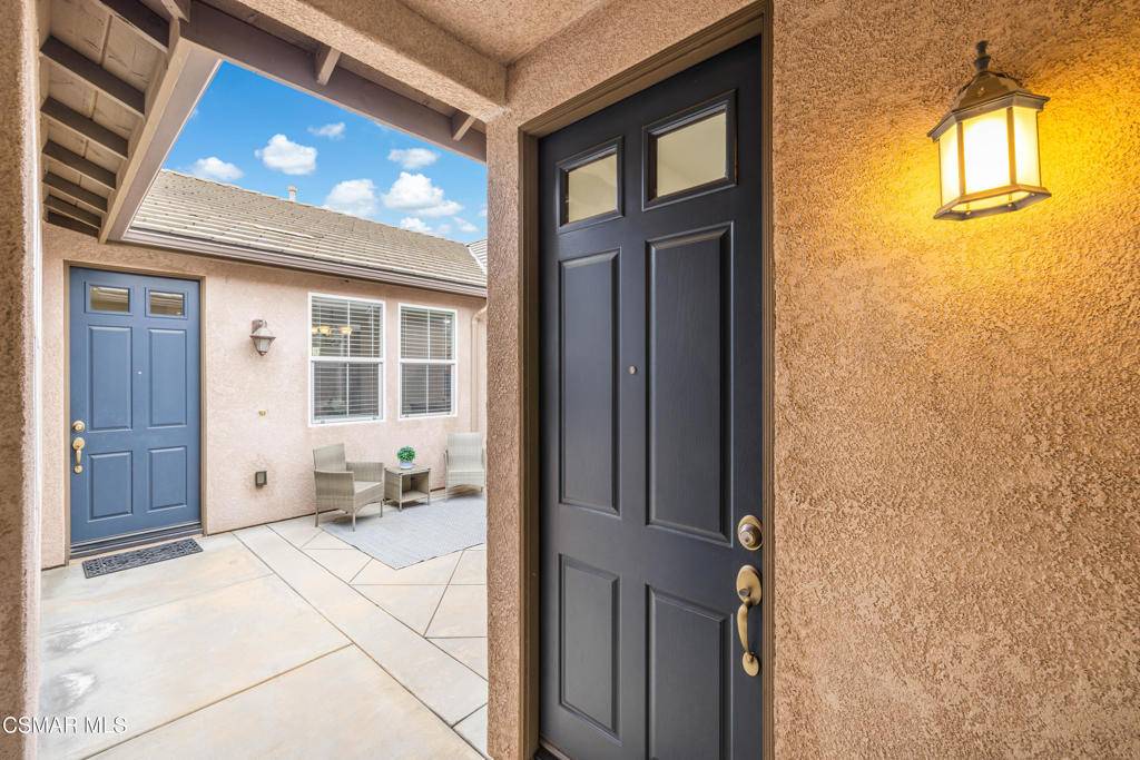 Newbury Park, CA 91320,1575 Silver Shadow DR