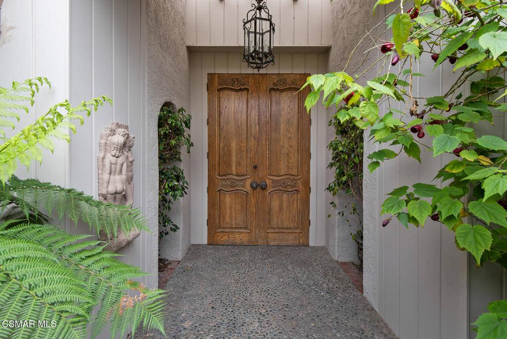 Westlake Village, CA 91361,32377 Lake Pleasant DR