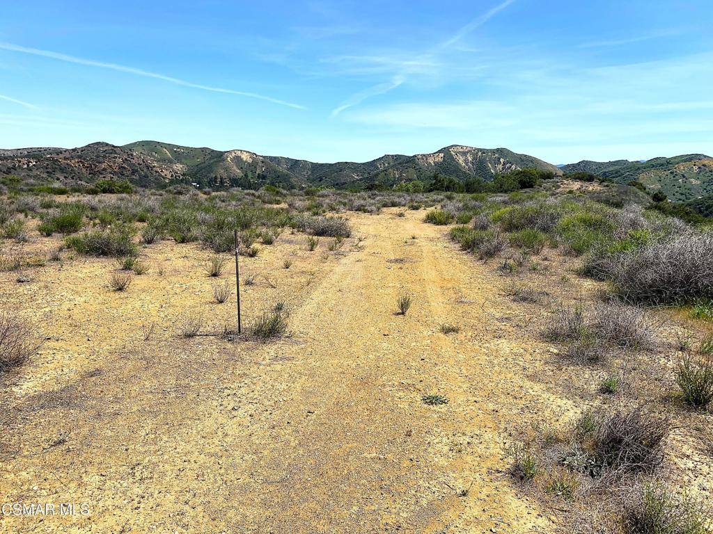 Agoura Hills, CA 91301,29266 Wagon RD