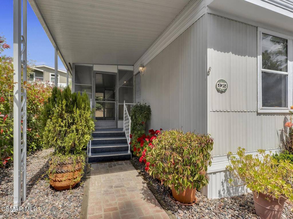 Agoura Hills, CA 91301,30473 Mulholland Hwy 92