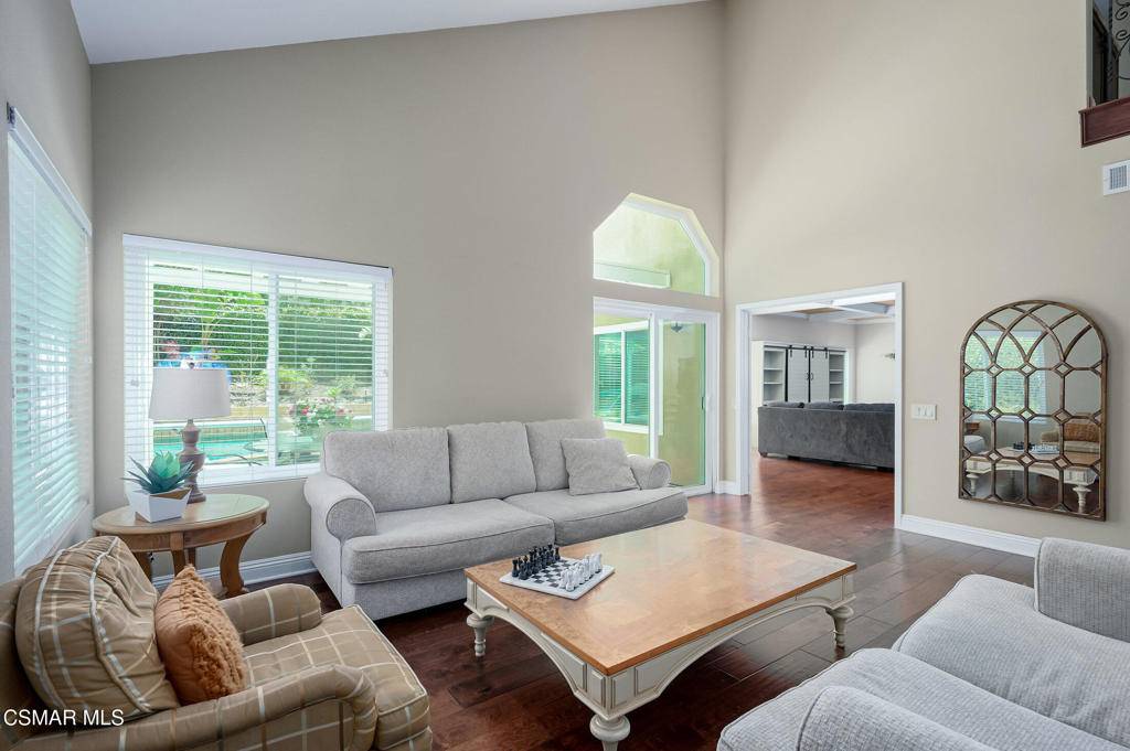 Moorpark, CA 93021,12142 Cherry Grove ST
