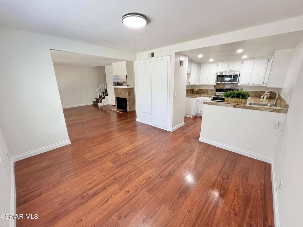 Moorpark, CA 93021,540 Spring RD #94
