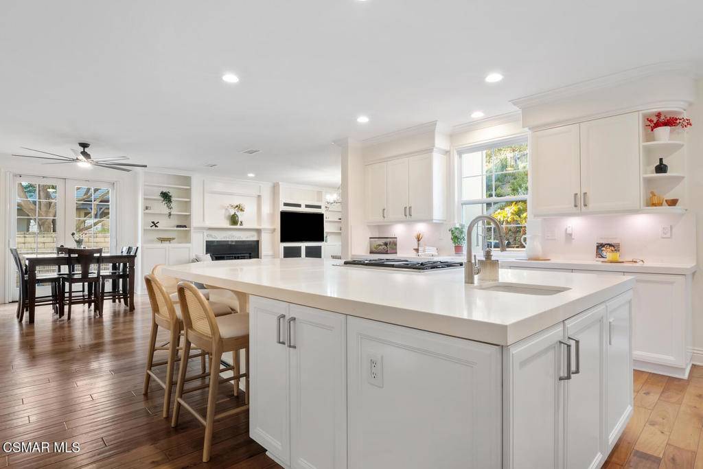 Newbury Park, CA 91320,980 Via Anita