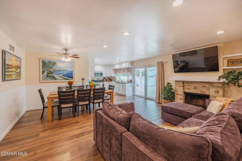 Simi Valley, CA 93065,2705 N Broadmoor AVE