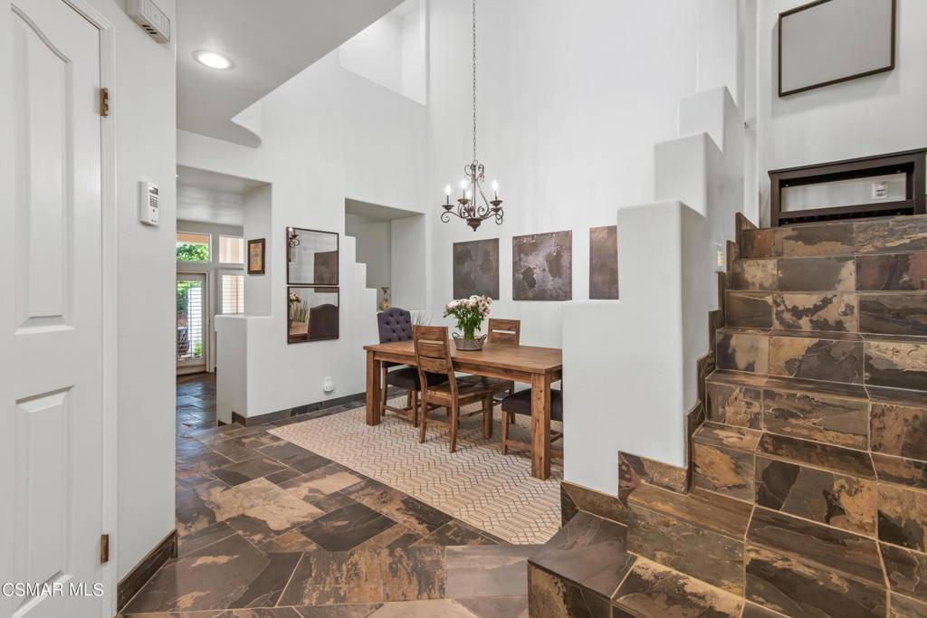 Newbury Park, CA 91320,1025 Sunset Oak CIR