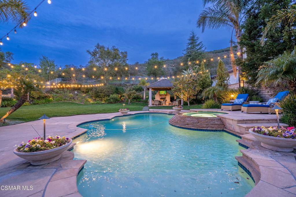 Newbury Park, CA 91320,5496 Via Mira Flores
