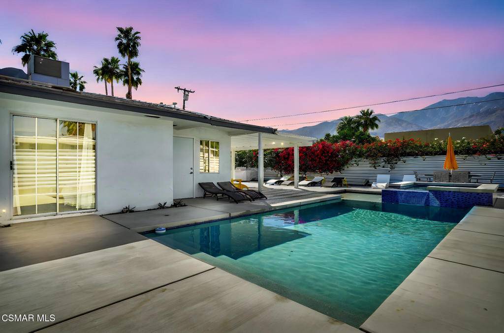 Palm Springs, CA 92264,677 S Highland DR
