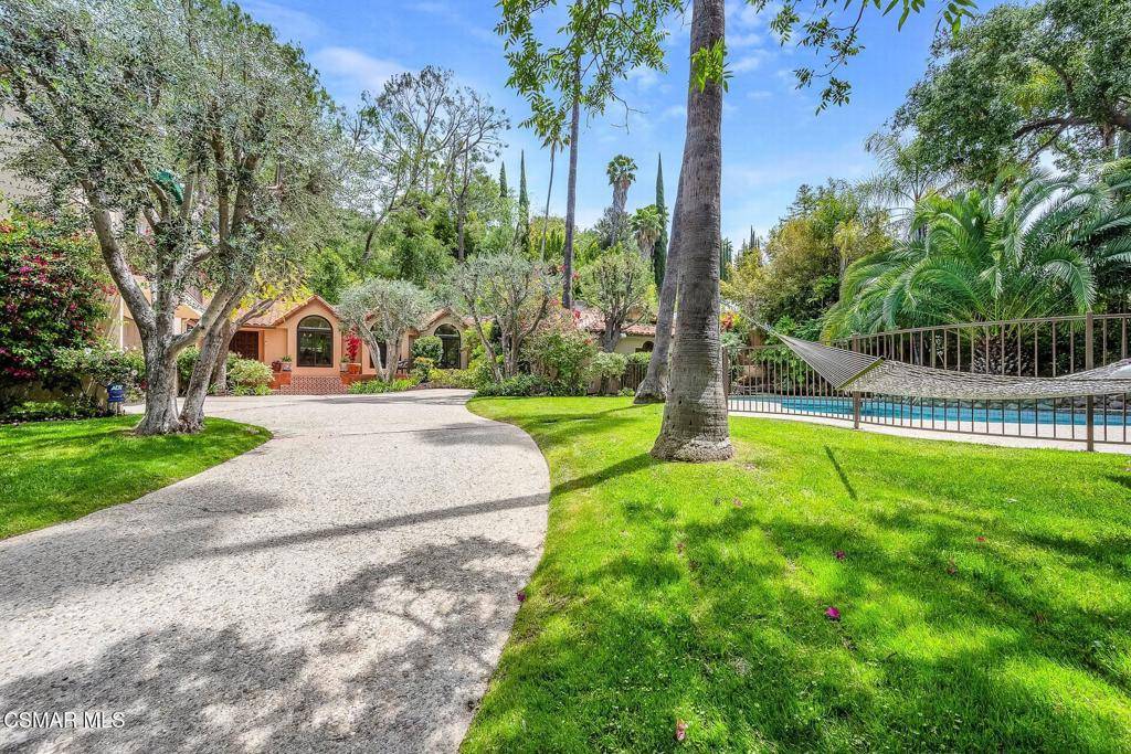 Encino, CA 91436,4456 Hayvenhurst AVE