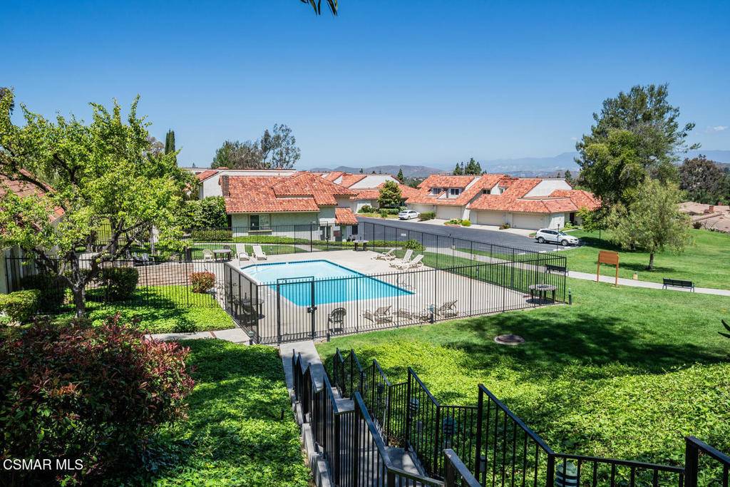 Newbury Park, CA 91320,632 White Oak LN