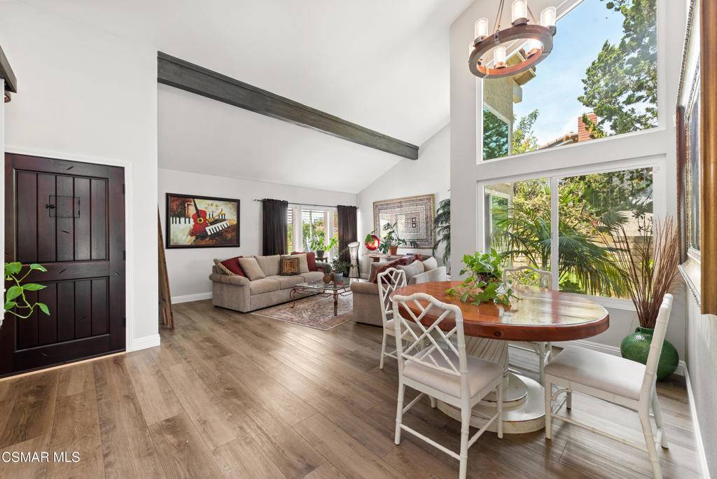 Newbury Park, CA 91320,24 Cedar Crest CT