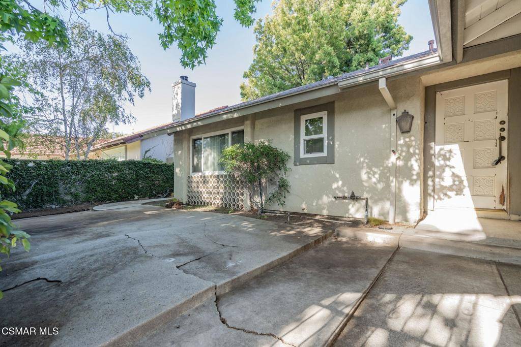 Simi Valley, CA 93063,2222 Emmett AVE