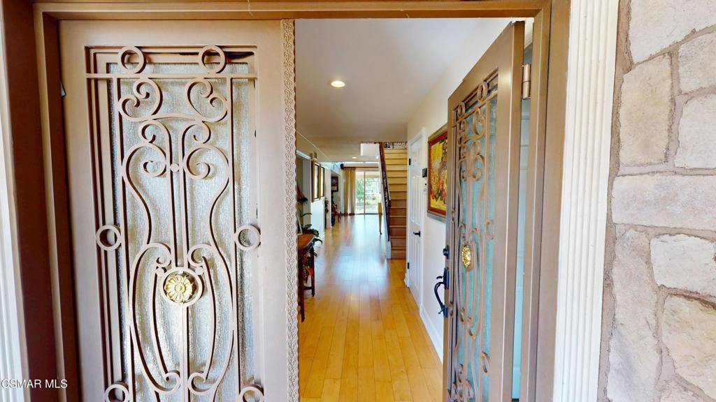 Westlake Village, CA 91361,3827 Mainsail CIR