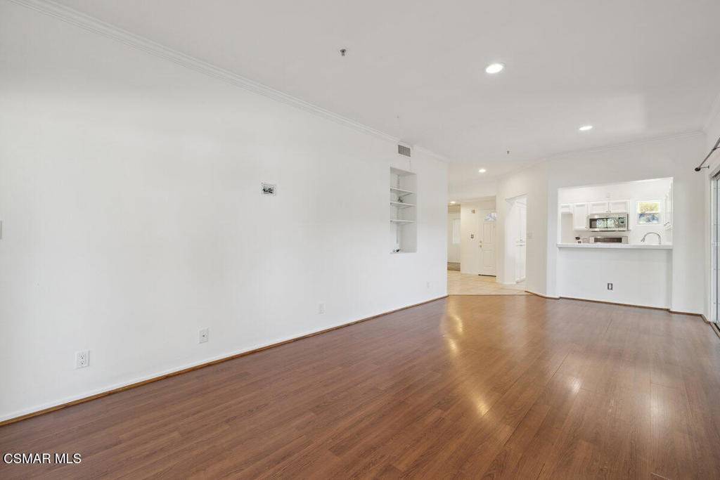 Newbury Park, CA 91320,2732 Borchard RD