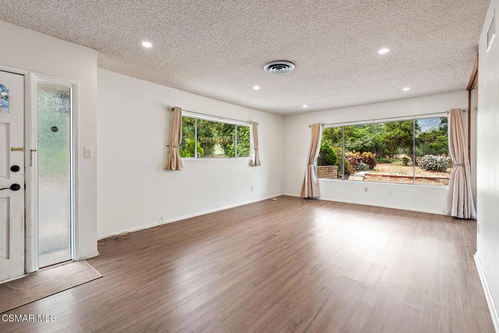 Sylmar, CA 91342,15546 Olden ST