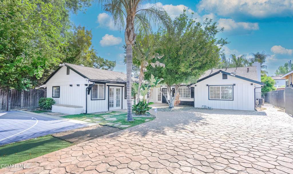 Tarzana, CA 91356,5726 Donna AVE