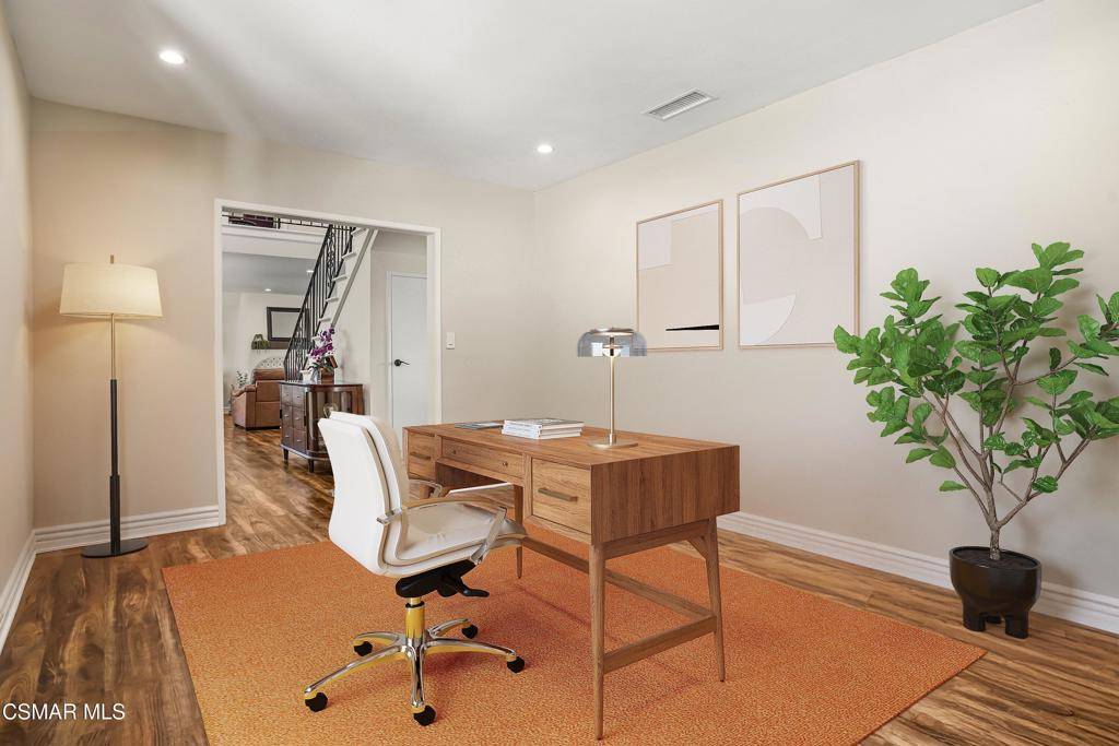 Thousand Oaks, CA 91362,863 Falmouth ST