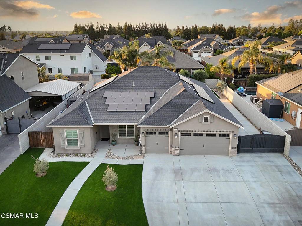 Bakersfield, CA 93314,9606 Rancho Viejo DR