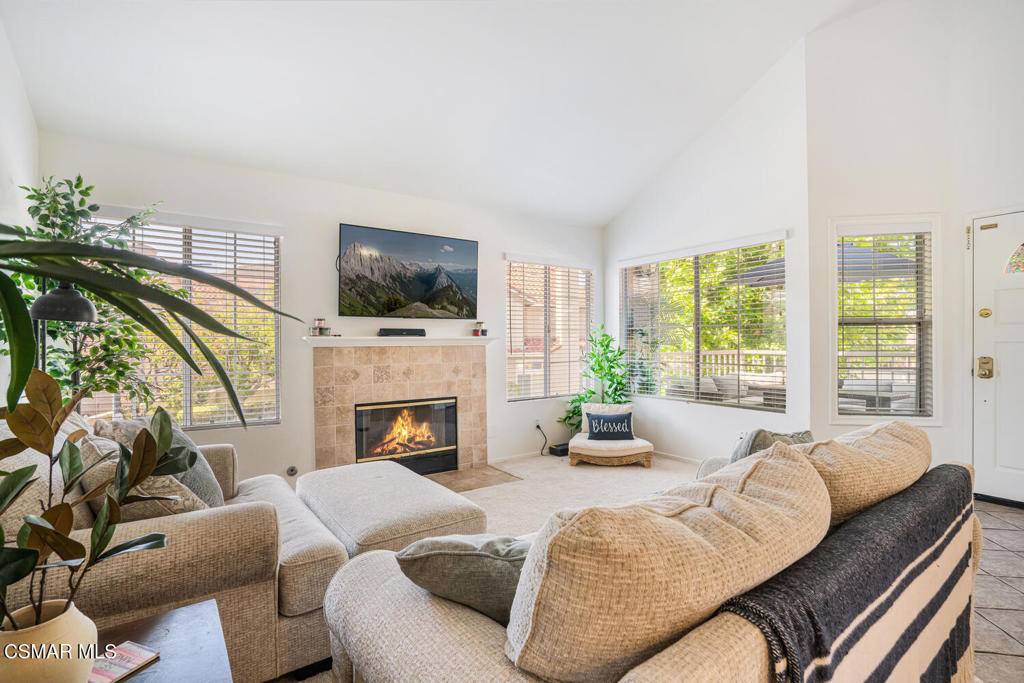 Simi Valley, CA 93065,630 Kingswood LN #A