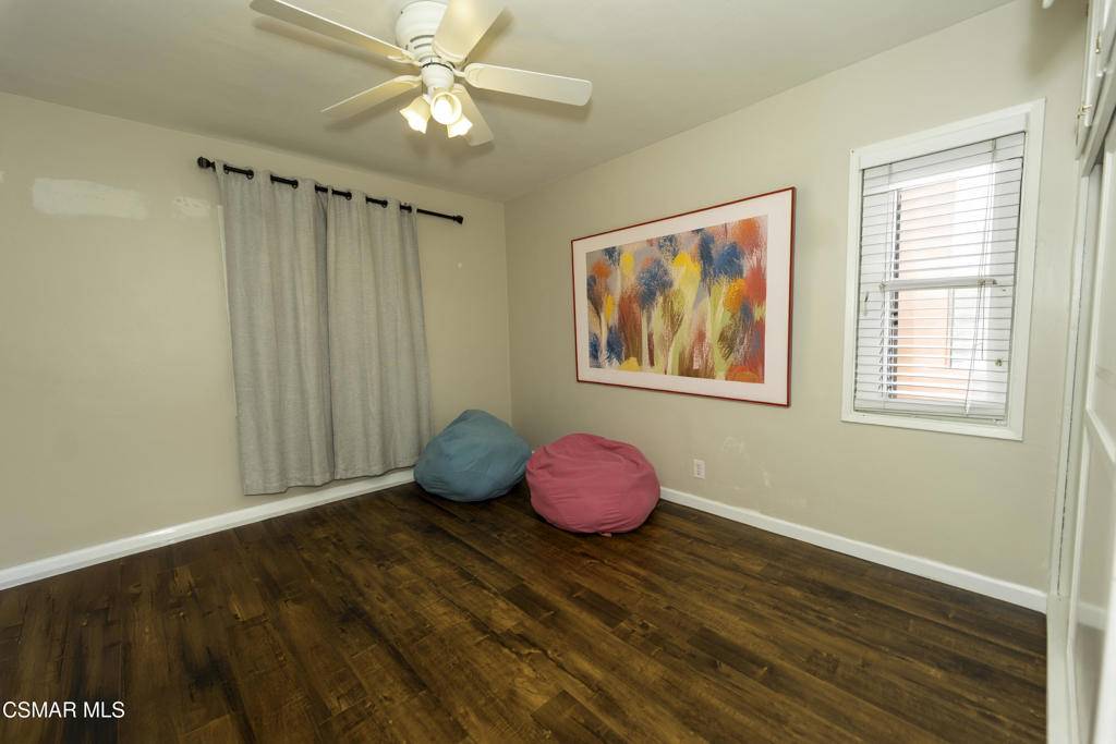 Encino, CA 91316,5834 Balcom AVE