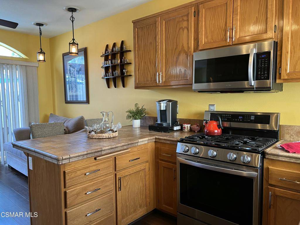 Moorpark, CA 93021,11567 Countrycreek CT